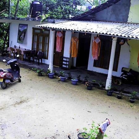 Yoho Chamith Homestay Элла Экстерьер фото